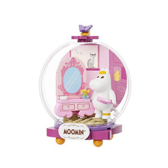 Pantasy Moomin Snorkmaiden’s Dresser crystal-ball building set on white